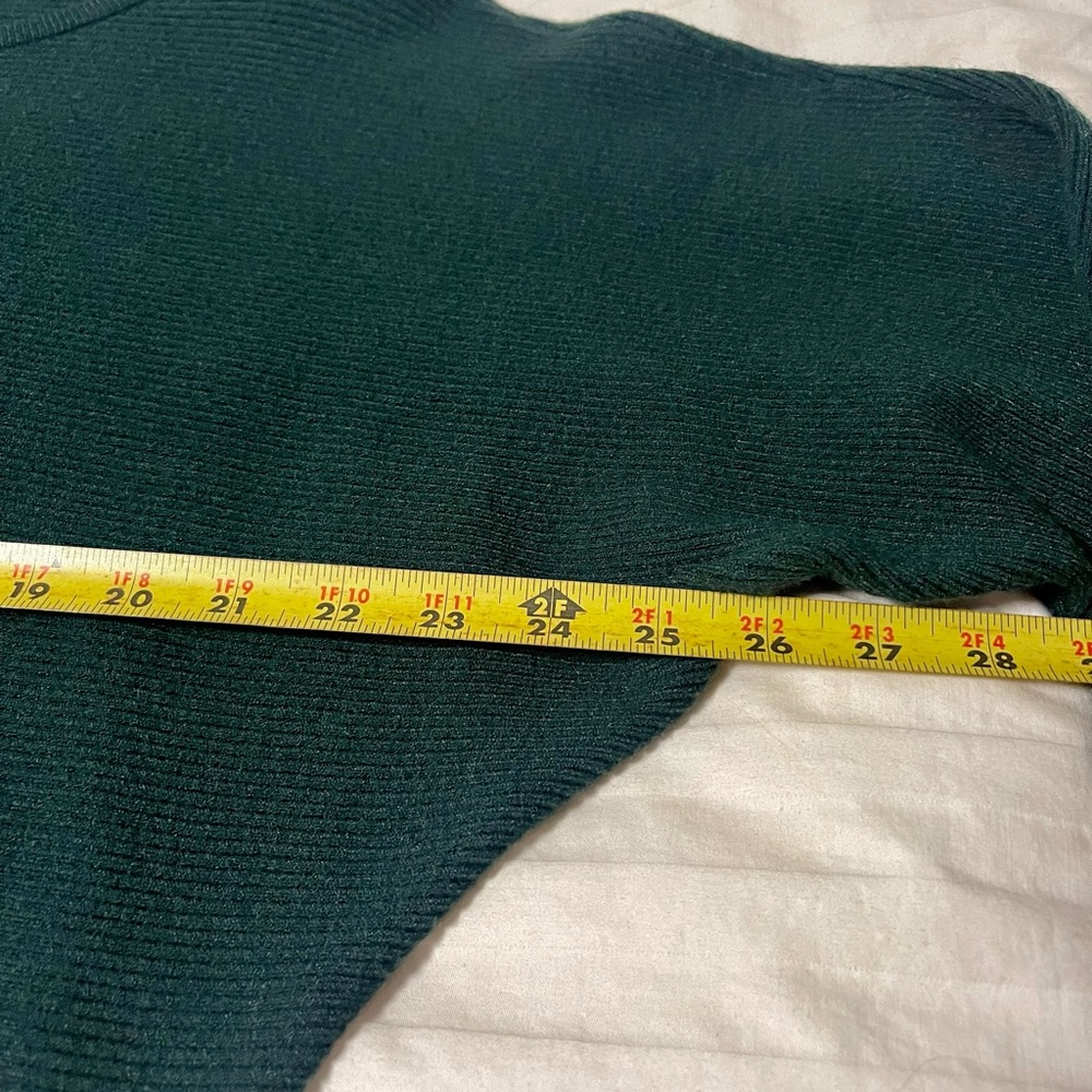 Express Sweater - Picture 7 of 9